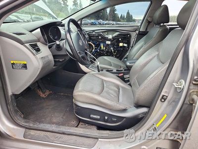 Zdjęcie 7 z 12 samochodu: 2013 HYUNDAI ELANTRA LIMITED VIN:KMHDH4AE1DU918040 - miniatura