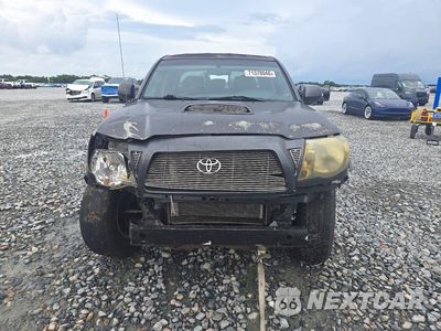 Piąte zdjęcie samochodu w środku: 2011 TOYOTA TACOMA DOUBLE CAB PRERUNNER VIN:3TMJU4GN1BM117703 - miniatura