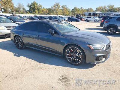 Czwarte zdjęcie samochodu z boku: 2025 AUDI S7 PREMIUM PLUS VIN:WAURFBF22SN019808 - miniatura