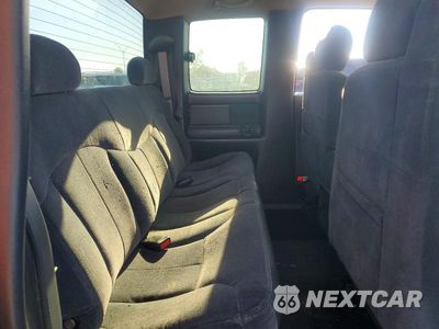 Zdjęcie 10 z 12 samochodu: 2000 CHEVROLET SILVERADO C1500 VIN:2GCEC19T0Y1240634 - miniatura