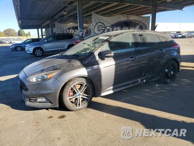 2016 FORD FOCUS ST 1FADP3L96GL324996 - główne zdjęcie licytacji z USA - miniatura