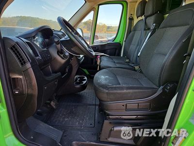 Zdjęcie 7 z 13 samochodu: 2017 RAM PROMASTER 3500 3500 HIGH VIN:3C6URVJG1HE505359 - miniatura