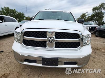Piąte zdjęcie samochodu w środku: 2019 RAM 1500 CLASSIC TRADESMAN VIN:1C6RR6FG4KS586804 - miniatura