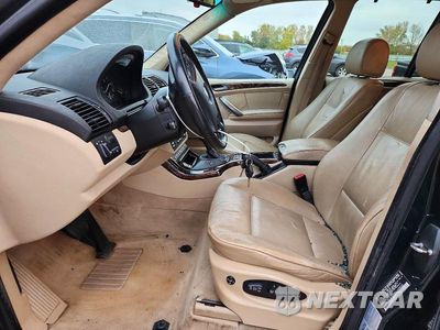 Zdjęcie 7 z 13 samochodu: 2004 BMW X5 3.0I VIN:5UXFA13584LU29524 - miniatura