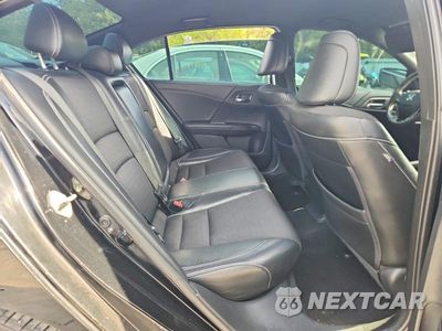 Zdjęcie 10 z 13 samochodu: 2017 HONDA ACCORD SPORT VIN:1HGCR2F53HA223237 - miniatura