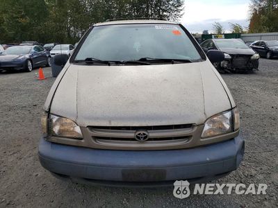 Piąte zdjęcie samochodu w środku: 2000 TOYOTA SIENNA LE VIN:4T3ZF13C9YU172990 - miniatura