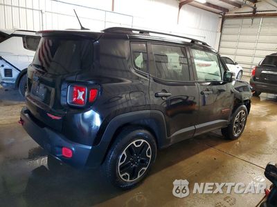 Trzecie zdjęcie samochodu z tyłu: 2017 JEEP RENEGADE TRAILHAWK VIN:ZACCJBCB7HPE47272 - miniatura