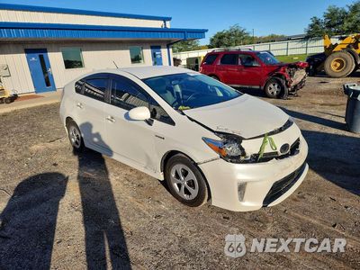 Czwarte zdjęcie samochodu z boku: 2015 TOYOTA PRIUS TWO VIN:JTDKN3DU5F1926535 - miniatura