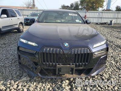 Piąte zdjęcie samochodu w środku: 2023 BMW 760 XI VIN:WBA33EJ08PCL71221 - miniatura