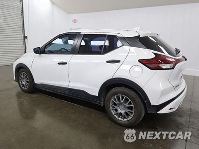 Drugie zdjęcie samochodu z przodu: 2023 NISSAN KICKS S VIN:3N1CP5BV4PL562790 - miniatura