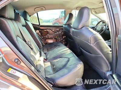 Zdjęcie 10 z 13 samochodu: 2018 TOYOTA CAMRY XLE VIN:4T1B11HK6JU117363 - miniatura
