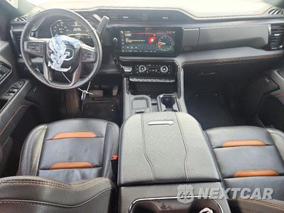 Zdjęcie 8 z 12 samochodu: 2025 GMC SIERRA K3500 AT4 VIN:1GT4UVEY9SF238091 - miniatura