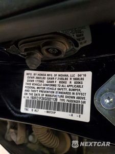 Zdjęcie 12 z 12 samochodu: 2016 HONDA CIVIC EX VIN:19XFC1F3XGE021139 - miniatura