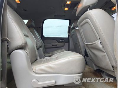 Zdjęcie 11 z 14 samochodu: 2008 GMC YUKON XL K1500 VIN:1GKFK16308R118928 - miniatura