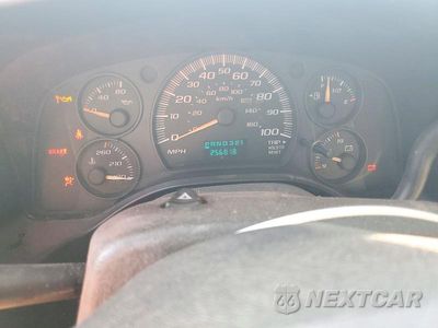 Zdjęcie 9 z 14 samochodu: 2005 CHEVROLET EXPRESS G2500 VIN:1GCGG25V051236952 - miniatura