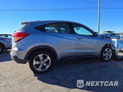 Trzecie zdjęcie samochodu z tyłu: 2018 HONDA HR-V LX VIN:3CZRU5H31JM718527 - miniatura