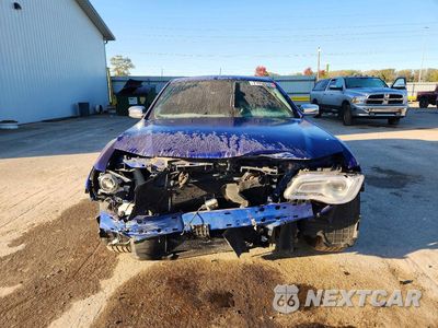 Piąte zdjęcie samochodu w środku: 2019 CHRYSLER 300 LIMITED VIN:2C3CCAKG8KH706222 - miniatura