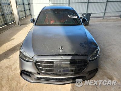 Piąte zdjęcie samochodu w środku: 2022 MERCEDES-BENZ S 580 4MATIC VIN:W1K6G7GB6NA143743 - miniatura