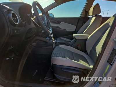 Zdjęcie 7 z 13 samochodu: 2022 HYUNDAI KONA SE VIN:KM8K22AB6NU808976 - miniatura