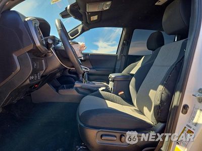 Zdjęcie 7 z 12 samochodu: 2022 TOYOTA TACOMA TRD SPORT VIN:3TMCZ5AN7NM512014 - miniatura
