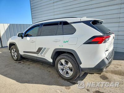 Drugie zdjęcie samochodu z przodu: 2022 TOYOTA RAV4 XLE VIN:2T3W1RFV5NC179591 - miniatura