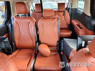 Zdjęcie 10 z 13 samochodu: 2022 KIA CARNIVAL SX PRESTIGE VIN:KNDNE5H32N6115061 - miniatura