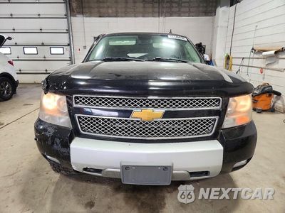 Piąte zdjęcie samochodu w środku: 2007 CHEVROLET SUBURBAN K1500 VIN:3GNFK16327G252731 - miniatura