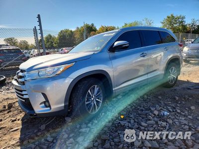 2017 TOYOTA HIGHLANDER XLE 5TDJZRFHXHS470511 - główne zdjęcie licytacji z USA - miniatura
