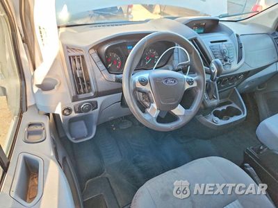 Zdjęcie 8 z 13 samochodu: 2018 FORD TRANSIT 150 DELIVERY VAN VIN:1FTYE2YM9JKA63014 - miniatura