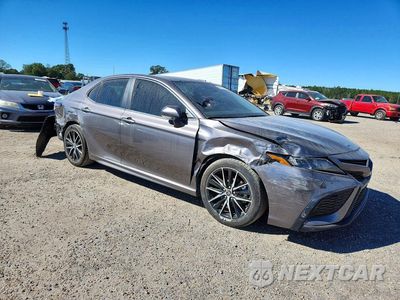 Czwarte zdjęcie samochodu z boku: 2024 TOYOTA CAMRY SE VIN:4T1T11AK6RU873432 - miniatura