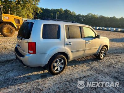 Trzecie zdjęcie samochodu z tyłu: 2011 HONDA PILOT TOURING VIN:5FNYF4H94BB018680 - miniatura