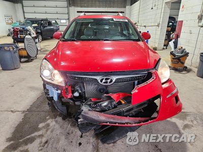 Piąte zdjęcie samochodu w środku: 2011 HYUNDAI ELANTRA TOURING SE VIN:KMHDC8AE6BU096323 - miniatura