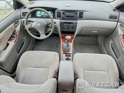 Zdjęcie 8 z 12 samochodu: 2003 TOYOTA COROLLA LE VIN:JTDBR32E332002651 - miniatura