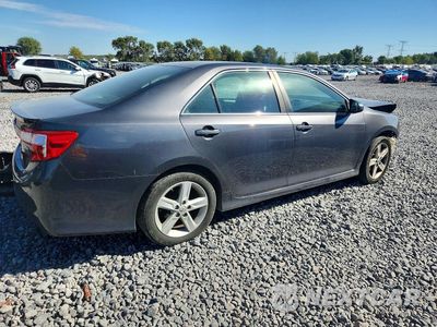 Trzecie zdjęcie samochodu z tyłu: 2013 TOYOTA CAMRY SE VIN:4T1BF1FK8DU672422 - miniatura