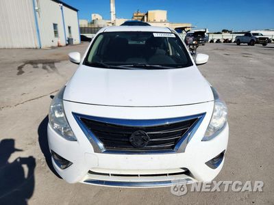 Piąte zdjęcie samochodu w środku: 2018 NISSAN VERSA SV VIN:3N1CN7AP5JL804885 - miniatura