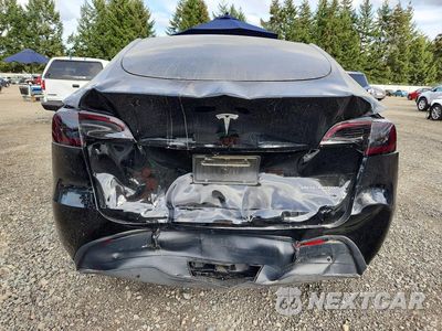 Zdjęcie 6 z 13 samochodu: 2023 TESLA MODEL Y VIN:7SAYGDEE4PF859861 - miniatura