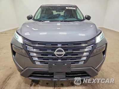 Piąte zdjęcie samochodu w środku: 2024 NISSAN ROGUE S VIN:5N1BT3AB2RC678029 - miniatura