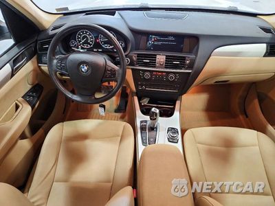Zdjęcie 8 z 13 samochodu: 2014 BMW X3 XDRIVE28I VIN:5UXWX9C5XE0D42405 - miniatura