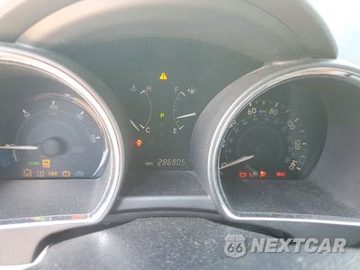 Zdjęcie 9 z 12 samochodu: 2008 TOYOTA HIGHLANDER HYBRID LIMITED VIN:JTEEW44A082023384 - miniatura