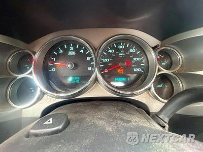 Zdjęcie 8 z 10 samochodu: 2011 CHEVROLET SILVERADO K3500 VIN:1GC3KZCG3BF264852 - miniatura