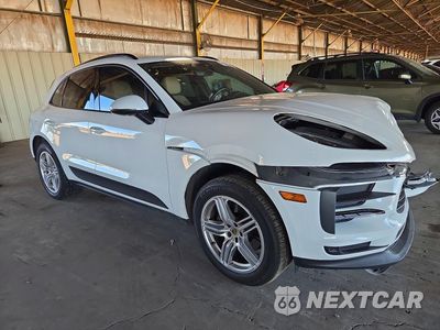 Czwarte zdjęcie samochodu z boku: 2020 PORSCHE MACAN VIN:WP1AA2A53LLB13174 - miniatura