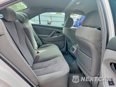 Zdjęcie 10 z 12 samochodu: 2011 TOYOTA CAMRY LE VIN:4T1BF3EK1BU742000 - miniatura