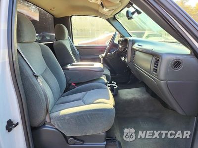 Zdjęcie 10 z 12 samochodu: 2004 CHEVROLET SILVERADO C1500 VIN:1GCEC14V54Z157341 - miniatura