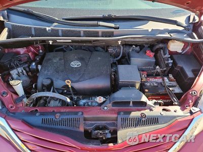 Zdjęcie 12 z 13 samochodu: 2017 TOYOTA SIENNA LE VIN:5TDKZ3DC1HS827177 - miniatura