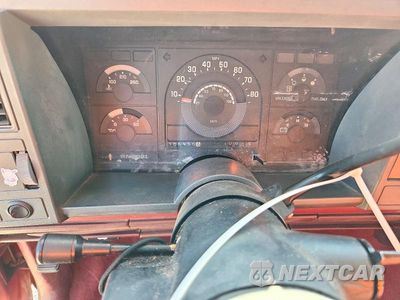 Zdjęcie 9 z 13 samochodu: 1990 GMC SIERRA C1500 VIN:2GTEC19K8L1540387 - miniatura