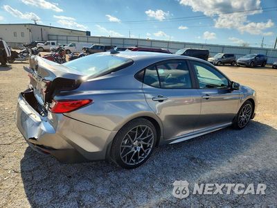 Trzecie zdjęcie samochodu z tyłu: 2025 TOYOTA CAMRY SE VIN:4T1DAACK2SU598780 - miniatura
