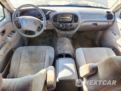 Zdjęcie 8 z 11 samochodu: 2005 TOYOTA TUNDRA SR5 VIN:5TBRU341X5S450400 - miniatura