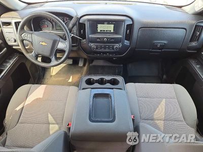 Zdjęcie 8 z 12 samochodu: 2018 CHEVROLET SILVERADO C1500 VIN:1GCRCNEH6JZ104662 - miniatura