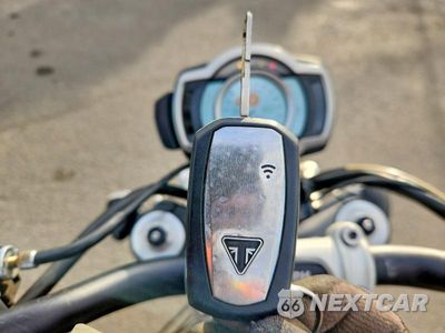 Zdjęcie 8 z 9 samochodu: 2021 TRIUMPH MOTORCYCLE SCRAMBLER 1200 XC VIN:SMTD45HG5MTAD7196 - miniatura