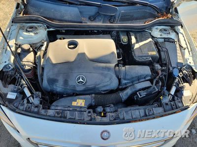 Zdjęcie 11 z 12 samochodu: 2015 MERCEDES-BENZ GLA 250 VIN:WDCTG4EB9FJ113730 - miniatura